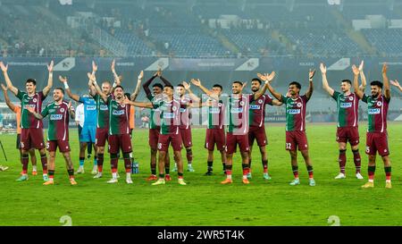 Kolkata, Bengale occidental, Inde. 11 mars 2024. Mohunbagan Super Giant (MBSG) bat le club de football du Bengale oriental (EBFC) en ISL (Indian Super League-2024) par 3-1 au stade Salt Lake. Jason Cummings, Liston Colaço et Dimitrios Petratos ont marqué pour MBSG tandis que SaÃºl Crespo a réduit la marge pour EBFC. (Crédit image : © Amlan Biswas/Pacific Press via ZUMA Press Wire) USAGE ÉDITORIAL SEULEMENT! Non destiné à UN USAGE commercial ! Banque D'Images