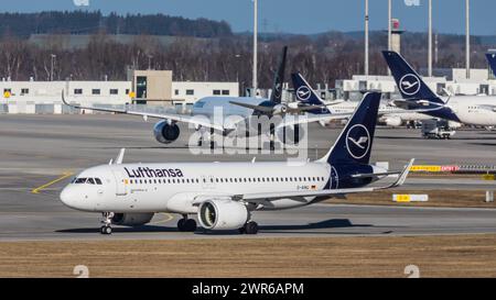 München, Deutschland - 1. Janvier 2022 : Ein Airbus A320-271N (Airbus A320neo) von Lufthansa startet vom Flughafen München. Immatriculation d-AINU. Banque D'Images