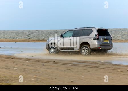 21/04/22 Toyota Land Cruiser, Sandymere, Westward Ho!, North Devon. Banque D'Images