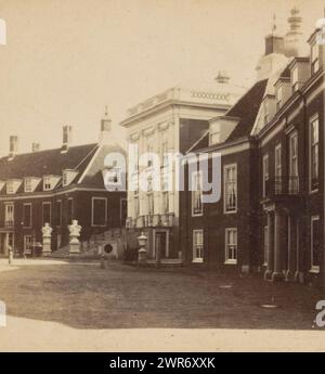 Vue du palais huis Ten Bosch à la Haye, la Haye, huis Ten Bosch (titre sur objet), anonyme, la Haye, 1873 - 1890, carton, impression albumine, hauteur 85 mm × largeur 169 mm, stéréographe Banque D'Images