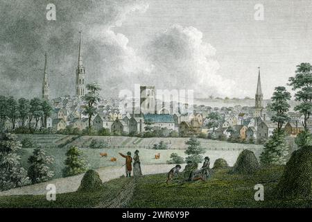 Vue panoramique de Coventry dans les West Midlands, Angleterre, à la fin des années 1790, avec trois gracieuses clochers d'église. La flèche la plus haute est la flèche de 90 mètres / 295 pieds de haut de la vieille cathédrale, anciennement l'église paroissiale de Saint-Michel, construite dans les années 1300 et 1400 et détruite pendant la première Guerre mondiale Récolte sans bordure de gravure qui porte la date de publication du 1er juin 1794 et a été ensuite colorée à la main. Banque D'Images