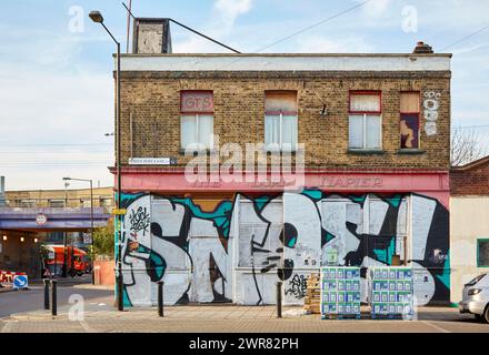 The Lord Napier Star Pub en 2011, Londres, Royaume-Uni. Banque D'Images