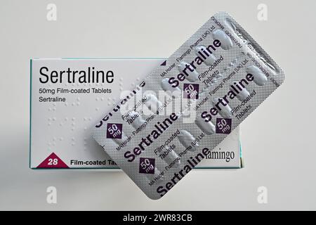 Un paquet de comprimés de Sertraline sont illustrés à Oxford, Royaume-Uni. Mars 2024. Banque D'Images