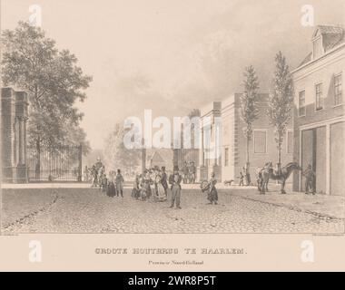 Vue de la Grote Houtbrug à Haarlem, Groote houtbrug à Haarlem (titre sur l'objet), à gauche et à droite des maisons de commie de la porte où les fonctionnaires facturaient des péages en entrant dans la ville. Les figures marchent dans la rue., imprimeur : Barend Cornelis Koekkoek, imprimeur : Daiwaille en Veldhuijzen, Amsterdam, 1831, papier, hauteur 310 mm × largeur 485 mm, impression Banque D'Images