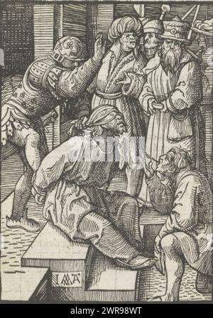 Moquerie, la petite passion (titre de la série), le Christ est assis sur le sol les yeux bandés et les mains attachées. Un homme le frappe, un autre lui crache au visage. L'impression fait partie d'un livre., imprimeur : Jacob Cornelisz van Oostsanen, éditeur : Doen Pietersz., Amsterdam, 1523, papier, hauteur 112 mm × largeur 80 mm, hauteur 141 mm × largeur 101 mm, impression Banque D'Images