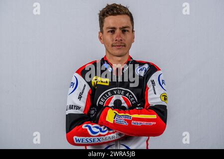 Ben Cook, coureur de belle vue Aces, lors de la belle vue Aces Media Day au National Speedway Stadium de Manchester le lundi 11 mars 2024. (Photo : Ian Charles | mi News) Banque D'Images