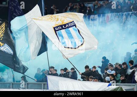 Rome, Italie. 11 mars 2024. Supporters du SS Lazio lors du match de Serie A TIM entre le SS Lazio et l'Udinese Calcio au Stadio Olimpico le 11 mars 2024 à Rome, Italie. Crédit : Giuseppe Maffia/Alamy Live News Banque D'Images