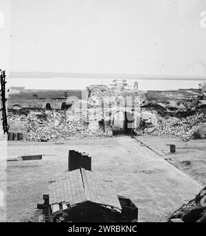 Charleston, Caroline du Sud (environs). View of Fort Moultrie, 1865., États-Unis, histoire, Guerre de Sécession, 1861-1865, négatifs verre, 1860-1870., stéréographies, 1860-1870, négatifs en verre, 1860-1870, 1 négatif (2 plaques) : verre, stéréographe, collodion humide Banque D'Images