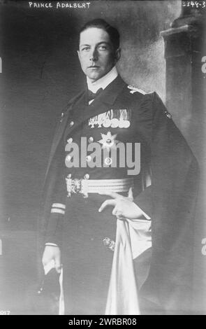 Prince Adalbert, photographie montre Prince Adalbert de Prusse (1884-1948), fils du Kaiser Guillaume Ier, entre 1910 et 1915, négatifs en verre, 1 négatif : verre Banque D'Images