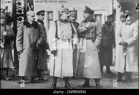 Kaiser et prince héritier en France, photographie montre Guillaume, prince héritier allemand (1882-1951) et roi Guillaume II de Württemberg (1848-1921) en France pendant la première Guerre mondiale, entre 1914 et env. 1915, Guerre mondiale, 1914-1918, négatifs en verre, 1 négatif : verre Banque D'Images