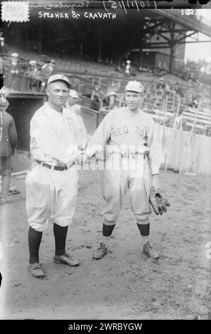 Tris Speaker, Boston Al & Gavvy Cravath, Philadelphie NL (baseball), 1915, négatifs en verre, 1 négatif : verre Banque D'Images