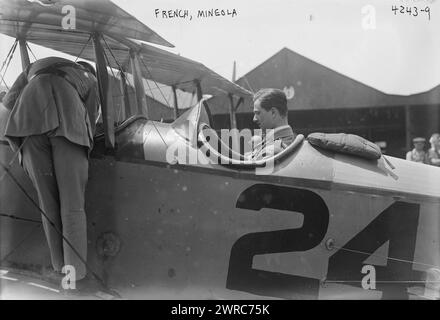 Aviateurs de l'armée française, Mineola, entre env. 1915 et env. 1920, Mineola, négatifs en verre, 1 négatif : verre Banque D'Images