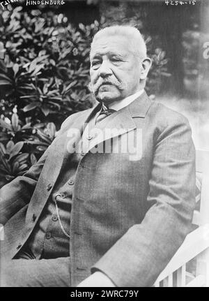 Hindenburg, photographie montre Paul von Hindenburg (1847-1934) qui était un maréchal prussien-allemand et homme d'État qui a servi comme président du Reich allemand., 1927 mai 10, négatifs en verre, 1 négatif : verre Banque D'Images