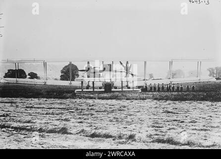 Avion British Handley page, entre CA. 1915 et env. 1920, négatifs en verre, 1 négatif : verre Banque D'Images