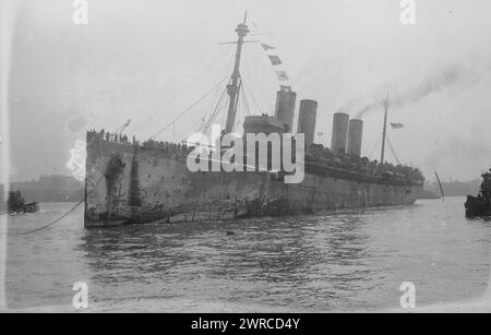 VON STEUBEN, photographie montre l'USS von Steuben à peu près au moment où il a été saisi et nommé par les États-Unis. Autrefois, c'était le paquebot allemand SS Kronprinz Wilhelm., entre CA. 1915 et env. 1920, négatifs en verre, 1 négatif : verre Banque D'Images