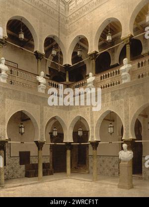 Intérieur du palais du gouverneur, Alger, Algérie, CA. 1899., Color, 1890-1900 Banque D'Images