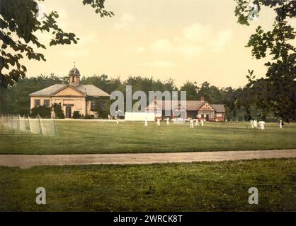 Royal Military College, cricket Grounds, Sandhurst, Camberley, Angleterre, entre env. 1890 et env. 1900., Angleterre, Camberley, couleur, 1890-1900 Banque D'Images