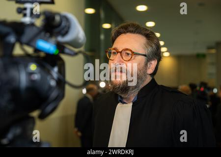 Gand, Belgique. 12 mars 2024. L'avocat Jeroen D'hondt photographié lors de la séance de verdict dans l'affaire judiciaire contre l'ancien député Van Langenhove et certains de ses collègues du mouvement de jeunesse d'extrême droite flamande 'Schild en Vrienden', accusés de racisme et de sexisme, devant le tribunal correctionnel de Gand, mardi 12 mars 2024. BELGA PHOTO JAMES ARTHUR GEKIERE crédit : Belga News Agency/Alamy Live News Banque D'Images