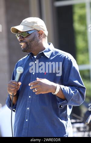 Freeway Ricky Ross, donnant une conférence de motivation à la John F. Kennedy High School de Sacramento, CA Banque D'Images