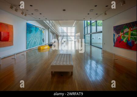 Galerie d'art longue à l'hôtel Bernesse House, île de Naoshima, Japon. Banque D'Images