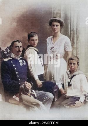 DAS dänische Königshaus / la famille royale danoise D'après le livre L'année 1912 illustré publié Londres 1913, Historisch, digital restaurierte Reproduktion von einer Vorlage aus dem 19. Jahrhundert, date du dossier non précisée, Banque D'Images