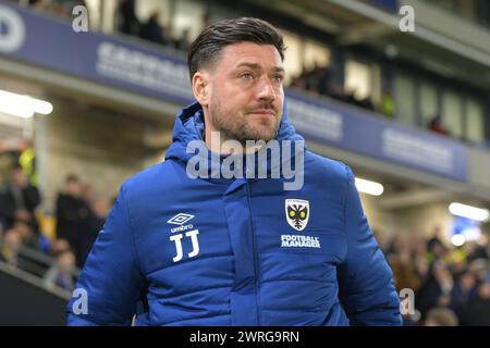Londres, Angleterre. 12 mars 2024. Johnnie Jackson, manager de l'AFC Wimbledon, avant le match de la Sky Bet EFL League Two entre l'AFC Wimbledon et Gillingham. Kyle Andrews/Alamy Live News Banque D'Images