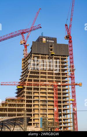 Shell du projet de construction Elbtower, la conclusion architecturale de Hafencity Hambourg, à l'est, est de croître à 64 étages et 245 mètres dans Banque D'Images