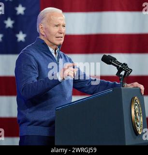 Wallingford, PA, États-Unis - 08 MARS 2024 - le président Joe Biden prononce un discours lors d'un événement de campagne à la Strath Haven Middle School. Banque D'Images