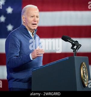 Wallingford, PA, États-Unis - 08 MARS 2024 - le président Joe Biden prononce un discours lors d'un événement de campagne à la Strath Haven Middle School. Banque D'Images