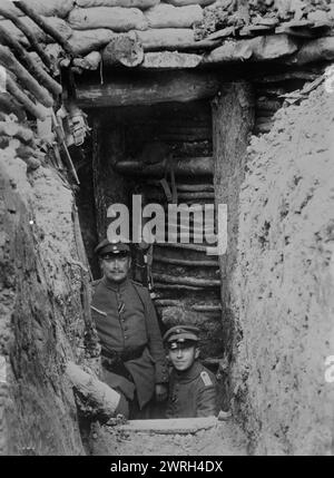 Abri allemand résistant aux bombes, 5 mètres de profondeur, entre 1915 et 1916. Un abri anti-bombe allemand pendant la première Guerre mondiale Banque D'Images