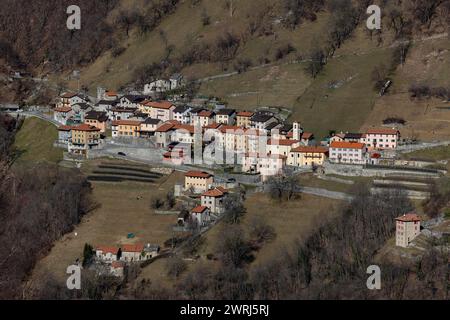 Vue du village de Scudellate, Valle di Muggio, Tesssin, Suisse Banque D'Images