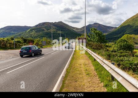 4 juin 2022. Glencoe Écosse Royaume-Uni. Beau paysage de montagne. Banque D'Images