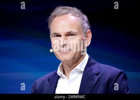 Oliver Blume, Vorstandsvorsitzender der Volkswagen Group, CEO, Jahrespressekonferenz der VW Group, DEU, Berlin, 13.03.2024 *** Oliver Blume, Président du Conseil d'Administration du Groupe Volkswagen, CEO, Conférence de presse annuelle du Groupe VW, DEU, Berlin, 13 03 2024 Banque D'Images