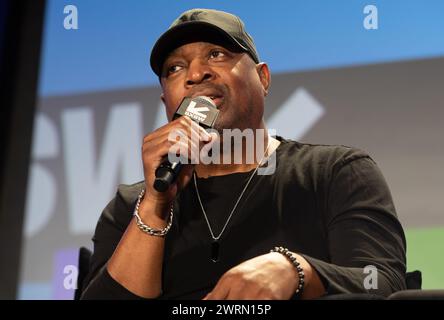 Austin, États-Unis . 12 mars 2024. Chuck d parle dans un panel sur les disques DEF Jam lors du SXSW à Austin, Texas, le 12 mars 2024. (Photo par : Stephanie Tacy/Sipa USA) crédit : Sipa USA/Alamy Live News Banque D'Images