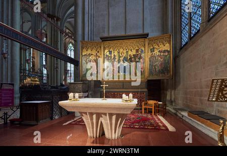 Intérieur impressionnant de la cathédrale de Cologne, Allemagne Banque D'Images