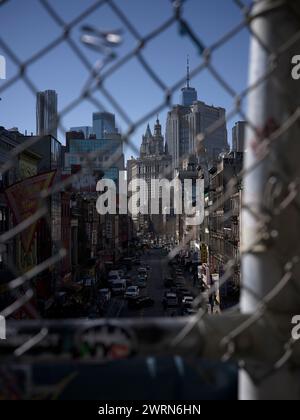 Vue sur Chinatown depuis le pont de Manhattan Banque D'Images