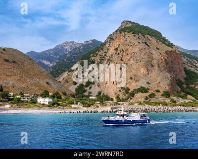 Ferry à Agia Roumeli, région de la Canée, Crète, Îles grecques, Grèce, Europe Copyright : KarolxKozlowski 1245-2768 Banque D'Images