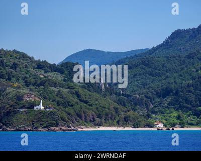 Vue vers la chapelle Agios Nikolaos, Potami, Karlovasi, Samos Island, Egée du Nord, îles grecques, Grèce, Europe Copyright : KarolxKozlowski 1245-3 Banque D'Images