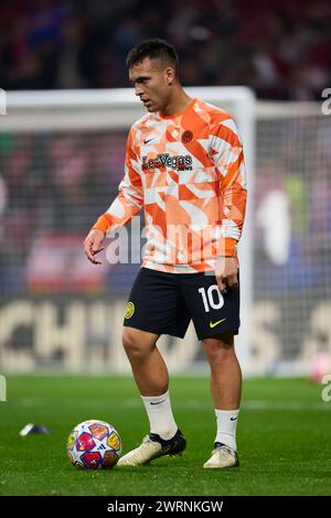 MADRID, ESPAGNE - 13 MARS : Lautaro Martinez Centre-attaquant du FC Internazionale Milano se réchauffe avant la manche 2023/24 de la Ligue des Champions de l'UEFA entre l'Atletico de Madrid et le FC Internazionale Milan au stade Civitas Metropolitano le 13 mars 2024 à Madrid, Espagne. (Photo de Francisco Macia/photos Players images) Banque D'Images