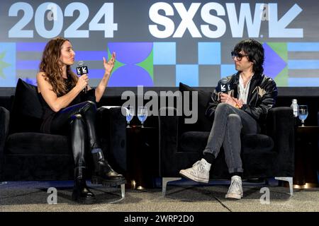 Austin, États-Unis. 13 mars 2024. Katie bain, Billboard, et Xavier de Rosnay, Justice, prennent la parole lors de la 'session vedette : Justice : en conversation' pendant South by Southwest 2024 à Austin, TX le mercredi 13 mars 2024. (Travis P Ball/Sipa USA) crédit : Sipa USA/Alamy Live News Banque D'Images
