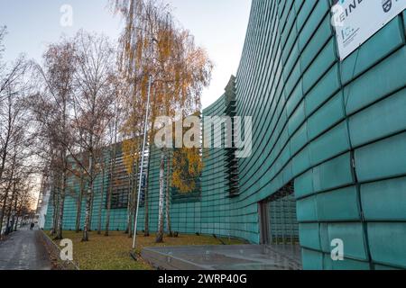 Berlin, Allemagne - 16 décembre 2021 : complexe des ambassades nordiques sur la Klingelhoferstrasse à Berlin, la capitale de l'Allemagne. Banque D'Images