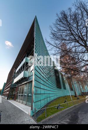 Berlin, Allemagne - 16 décembre 2021 : complexe des ambassades nordiques sur la Klingelhoferstrasse à Berlin, la capitale de l'Allemagne. Banque D'Images