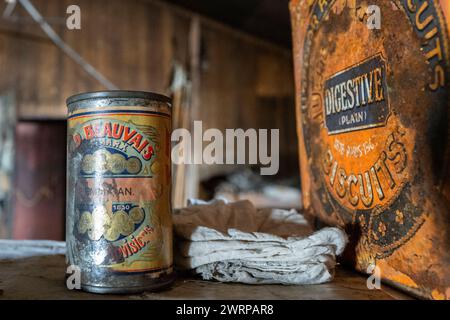 Antarctique, mer de Ross, île de Ross, Cap Evans. Scott's Hut, utilisé pendant la cuisine de l'expédition Terra Nova (1910-1913). Banque D'Images