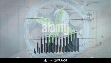 Image du traitement des données financières sur les pièces et l'usine sur fond blanc Banque D'Images