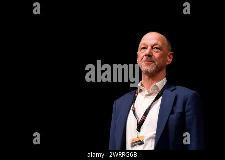 Litcologne-Geschäftsführer Rainer Osnowski BEI der Litcologne-Veranstaltung Bücher meines Lebens - Atze Schröder gibt Auskunft im WDR-Funkhaus. Köln, 13.03.2024 NRW Deutschland *** le directeur général de Litcologne Rainer Osnowski à l'événement Litcologne Bücher meines Lebens Atze Schröder donne des informations au WDR Funkhaus Cologne, 13 03 2024 NRW Allemagne Copyright : xChristophxHardtx Banque D'Images