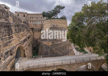 Ancien James Bastion dans le centre historique de la Valette, Malte Banque D'Images