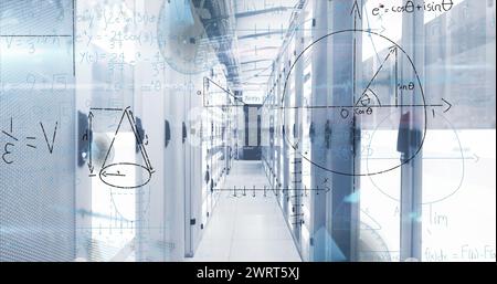Illustration des équations mathématiques et du traitement des données dans la salle des serveurs Banque D'Images
