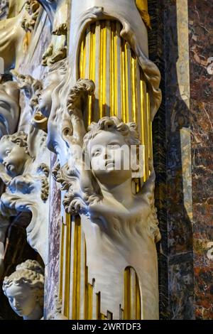 Caractéristiques d'architecture intérieure de la cathédrale de Tolède, Espagne Banque D'Images