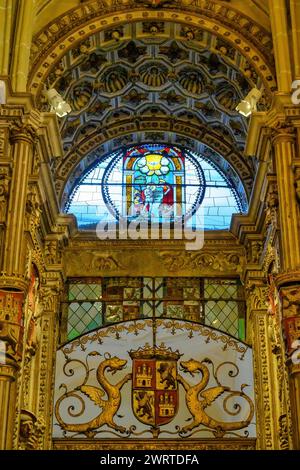 Caractéristiques d'architecture intérieure de la cathédrale de Tolède, Espagne Banque D'Images