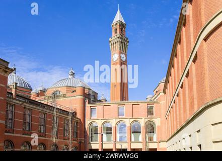 Université de Birmingham University Campus Edgbaston Aston Webb Building C Block et Bramhall Music Building Birmingam West Midlands Angleterre Royaume-Uni GB Banque D'Images